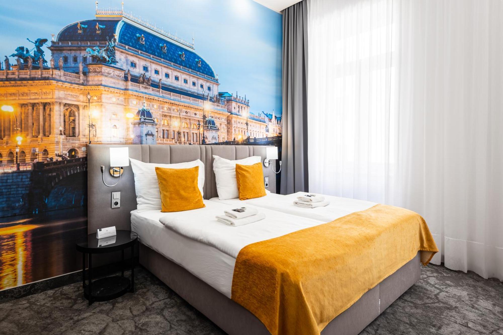 Готель A1 Royal Plaza Прага Екстер'єр фото